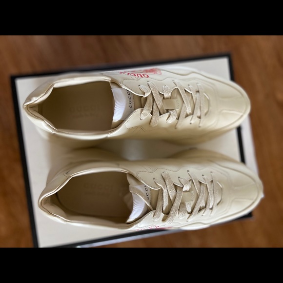 BRAND NEW GUCCI SHOES - Picture 3 of 5